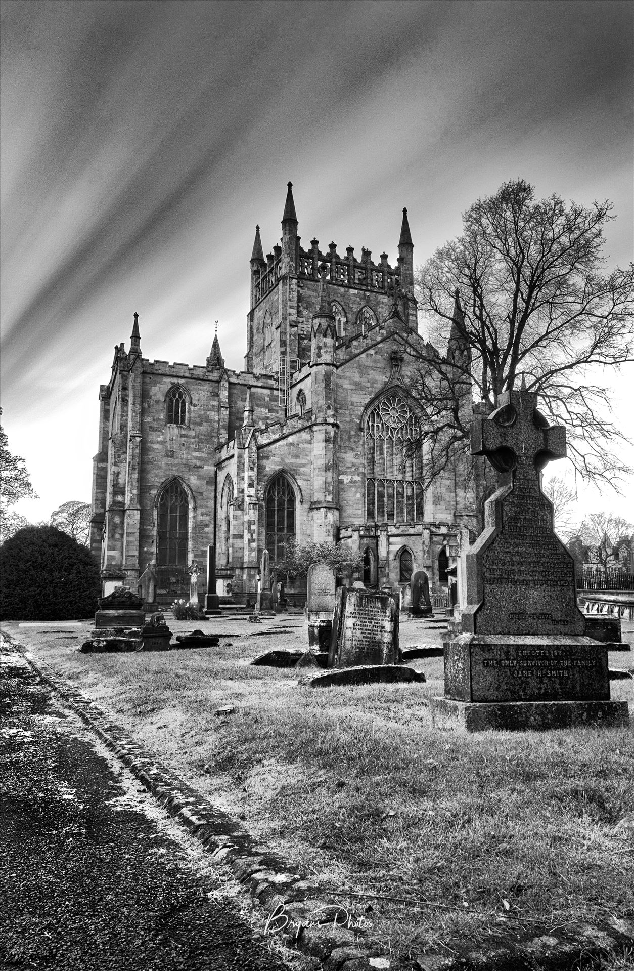 Dunfermline Abbey long exposure - A long exposure photograph of Dunfermline Abbey in black and white by Bryans Photos