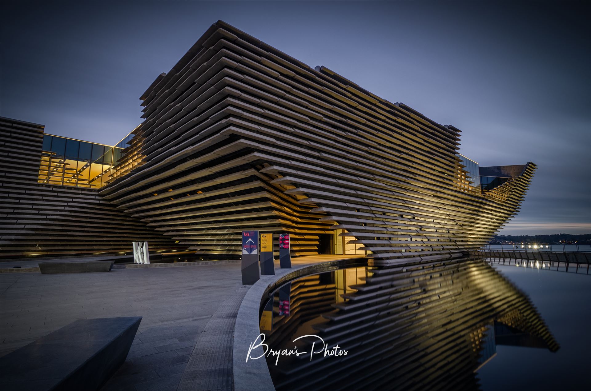 V&A Dundee - A colour long exposure photograph of the V&A museum Dundee. by Bryans Photos